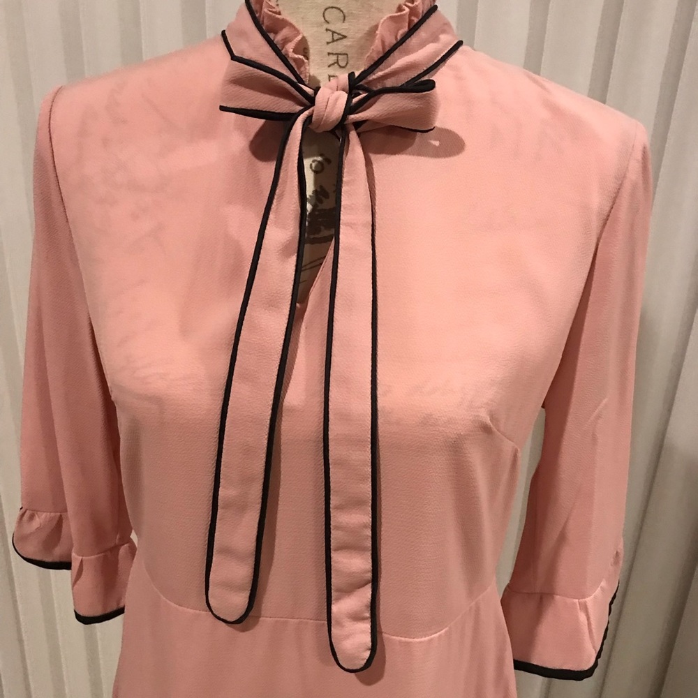 Dress 👗 - Picture 3 of 5